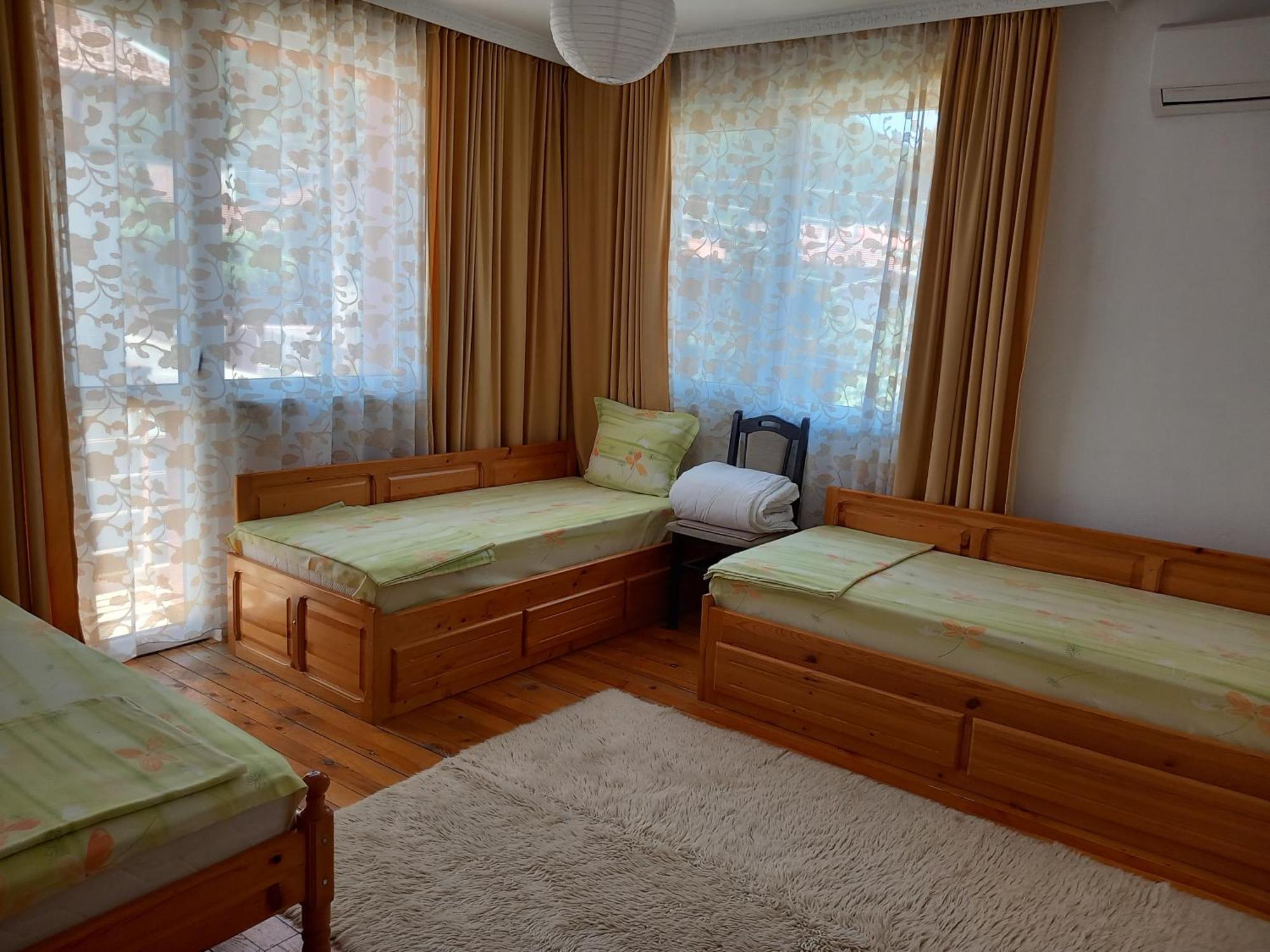 Vibo Guesthouse Sapareva Banya Phòng bức ảnh