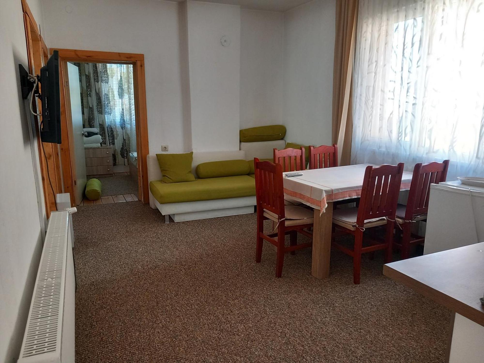 Vibo Guesthouse Sapareva Banya Phòng bức ảnh