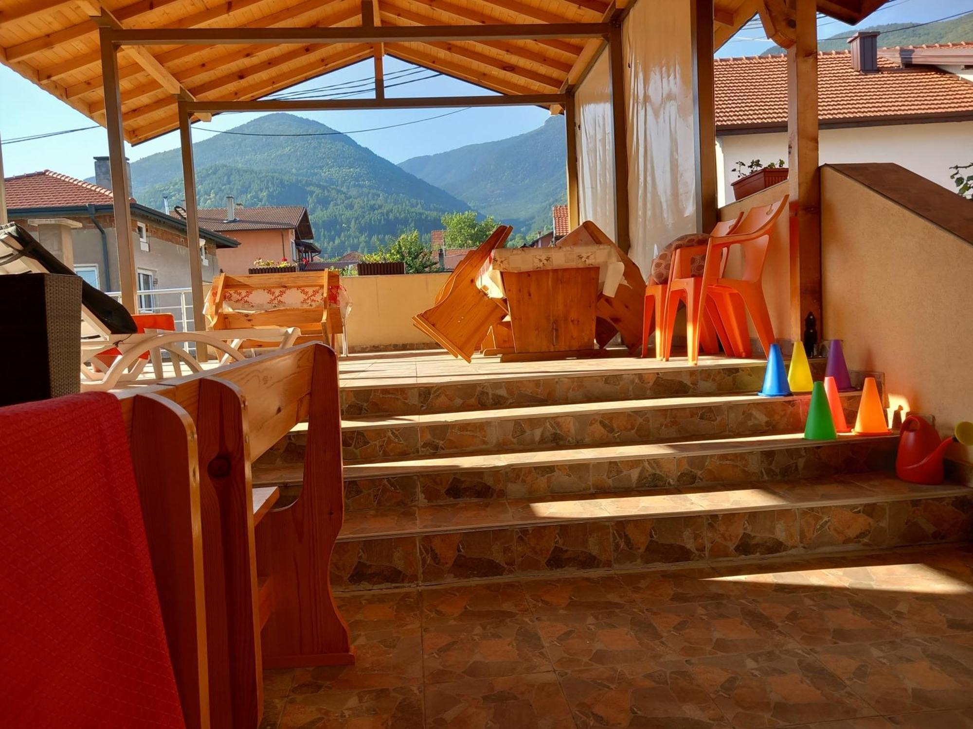 Vibo Guesthouse Sapareva Banya Ngoại thất bức ảnh