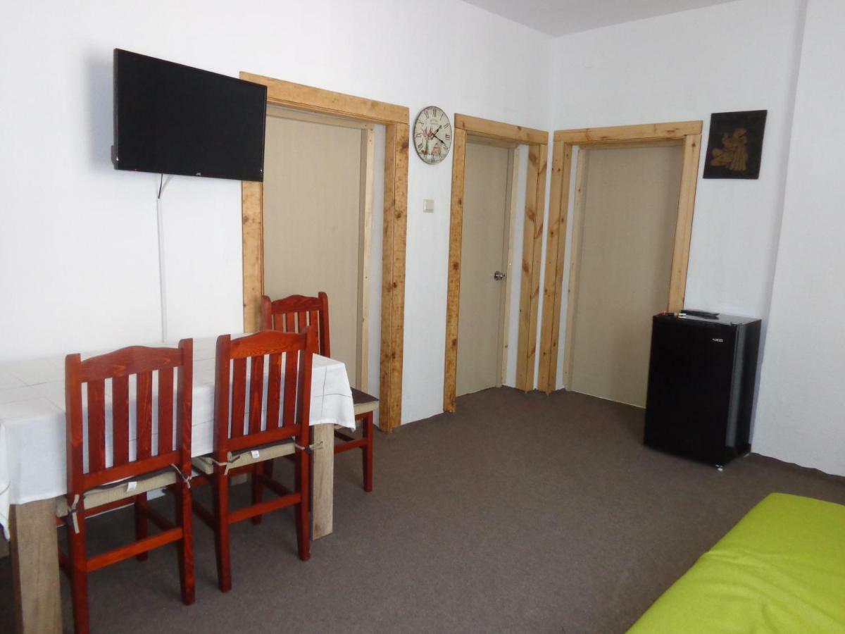 Vibo Guesthouse Sapareva Banya Ngoại thất bức ảnh